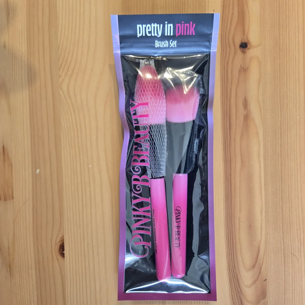 Pinky B Beauty ⭐️new poshmark